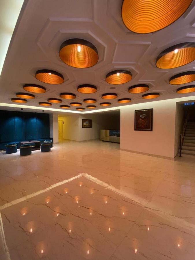 Barhat Hotel & Spa Taraz Luaran gambar
