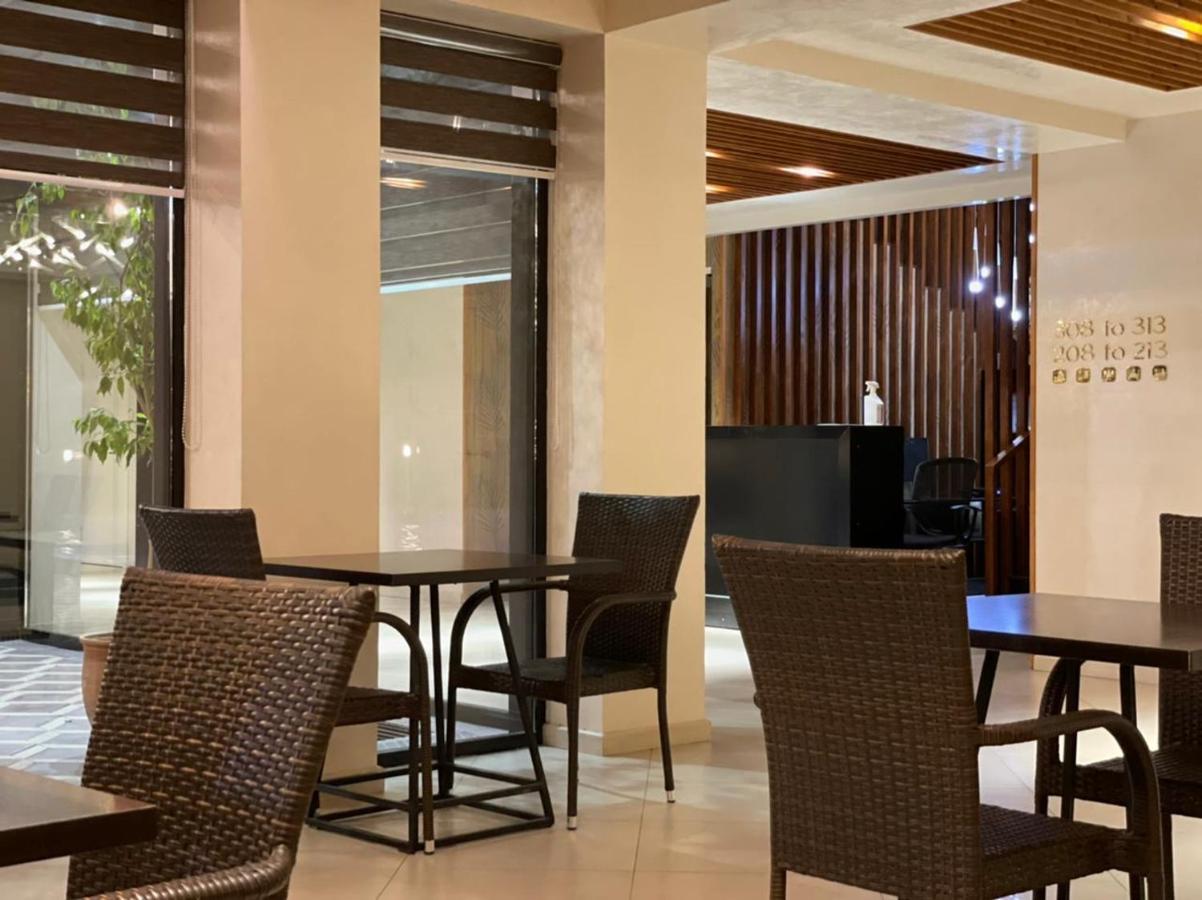 Barhat Hotel & Spa Taraz Luaran gambar